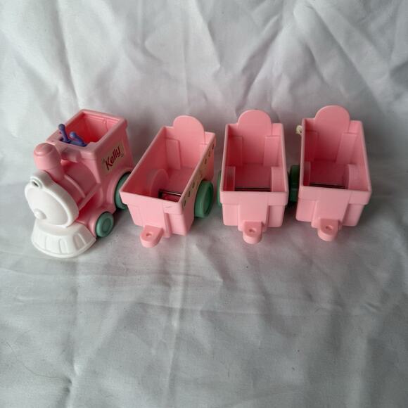 1996 Mattel Barbie Kelly Train Engine & 3 Cars Pink Toy Accessory Set - Picture 3 of 5